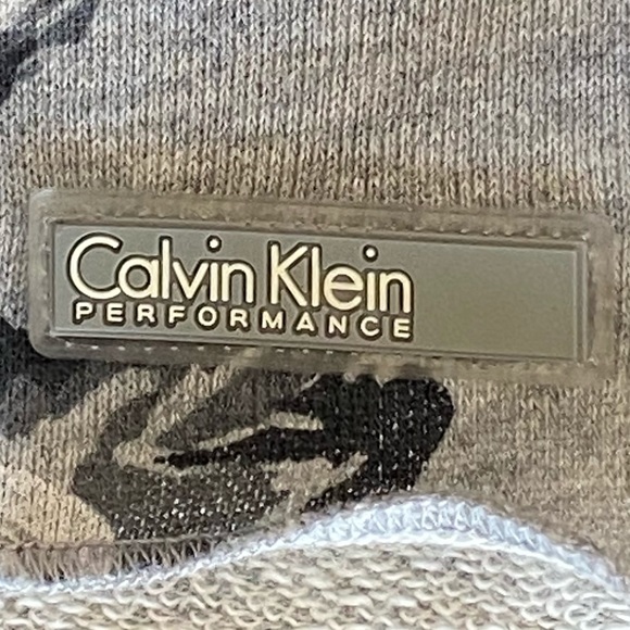 💕HOST PICK💕 NWT Calvin Klein Sleeveless Cropped Hoodie - Picture 7 of 15